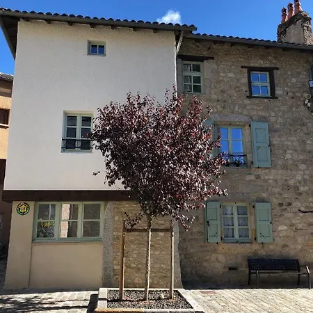Hébergement de vacances La Maison Toute De Travers *